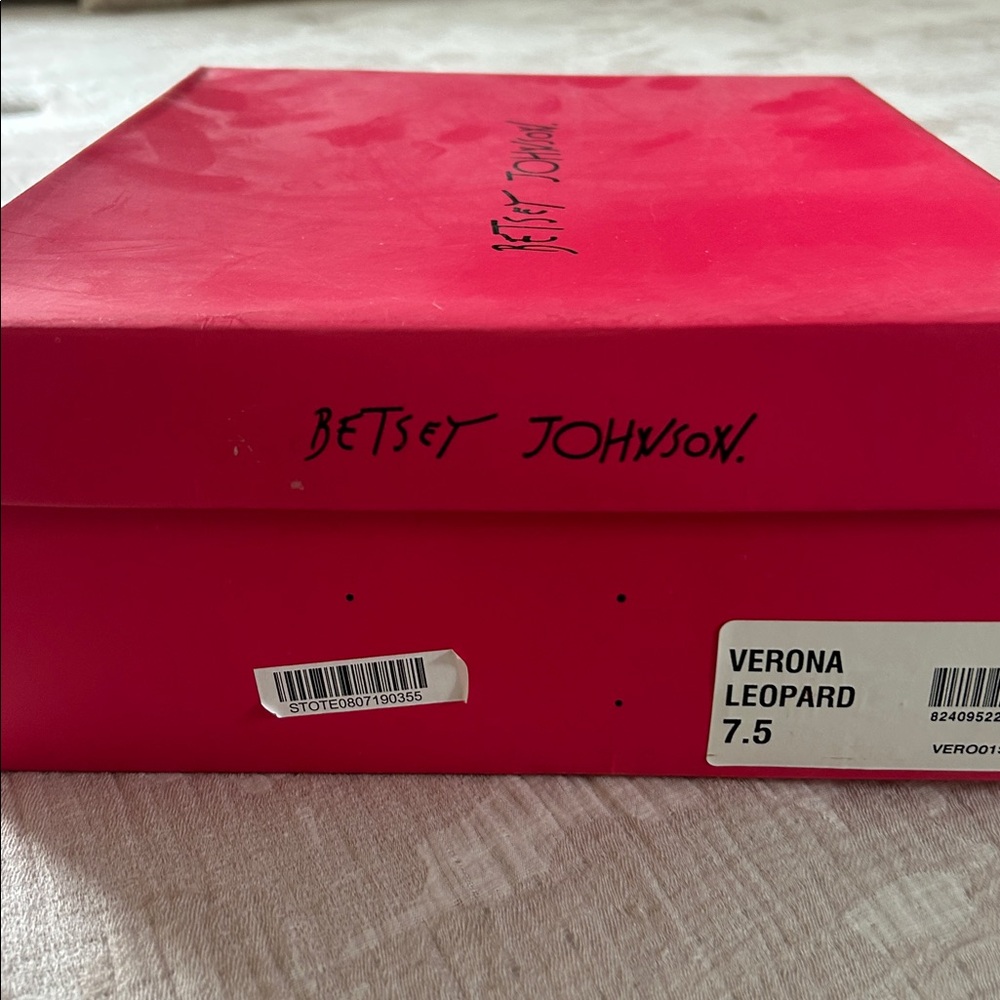 Betsey Johnson Leopard Ankle Boots with Red Heel - Picture 4 of 5